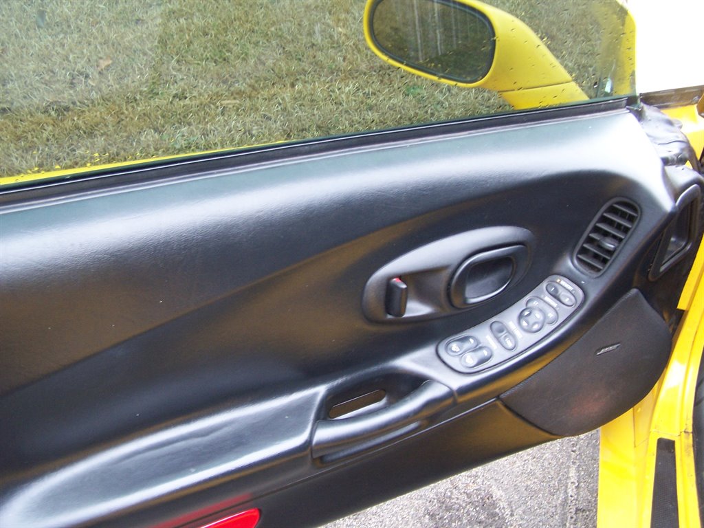 2003 Chevrolet Corvette Z06 - Photo 7