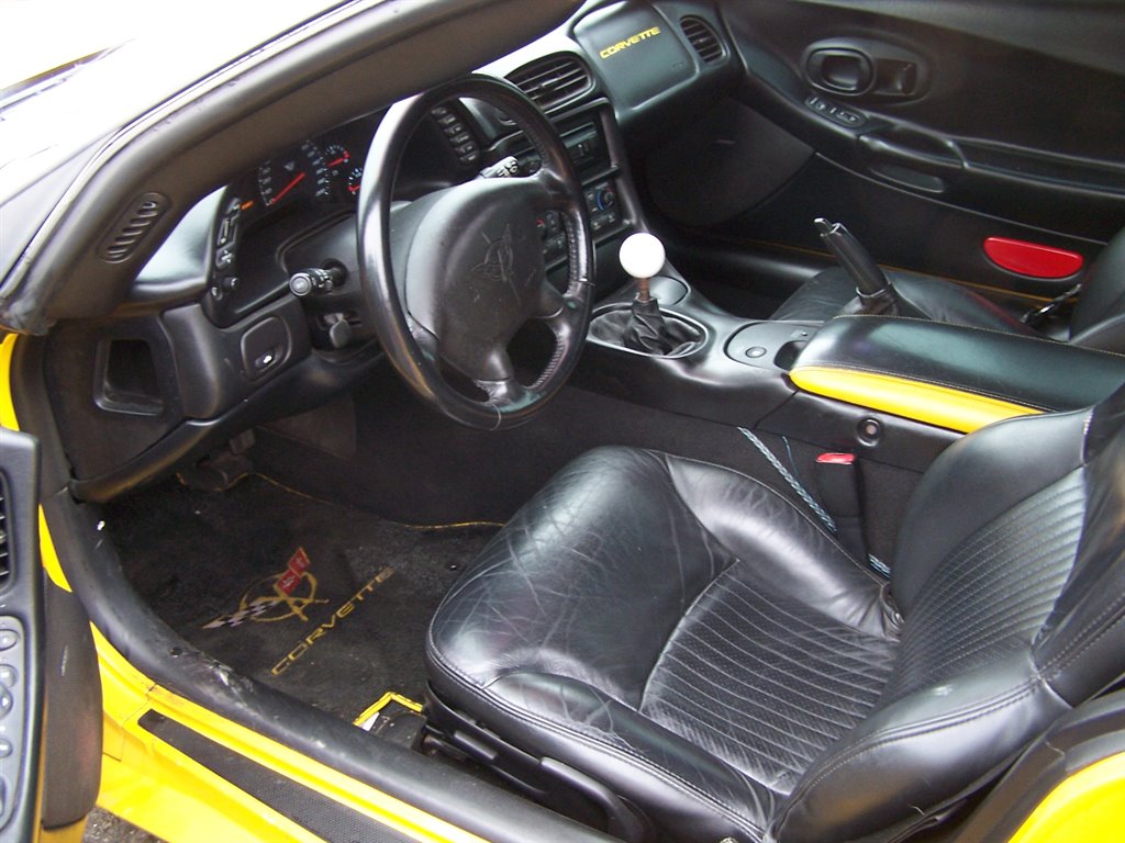 2003 Chevrolet Corvette Z06 - Photo 6