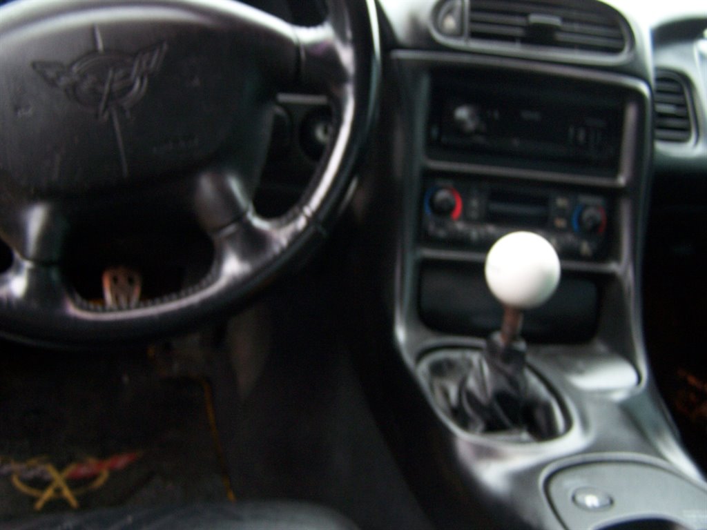2003 Chevrolet Corvette Z06 - Photo 9